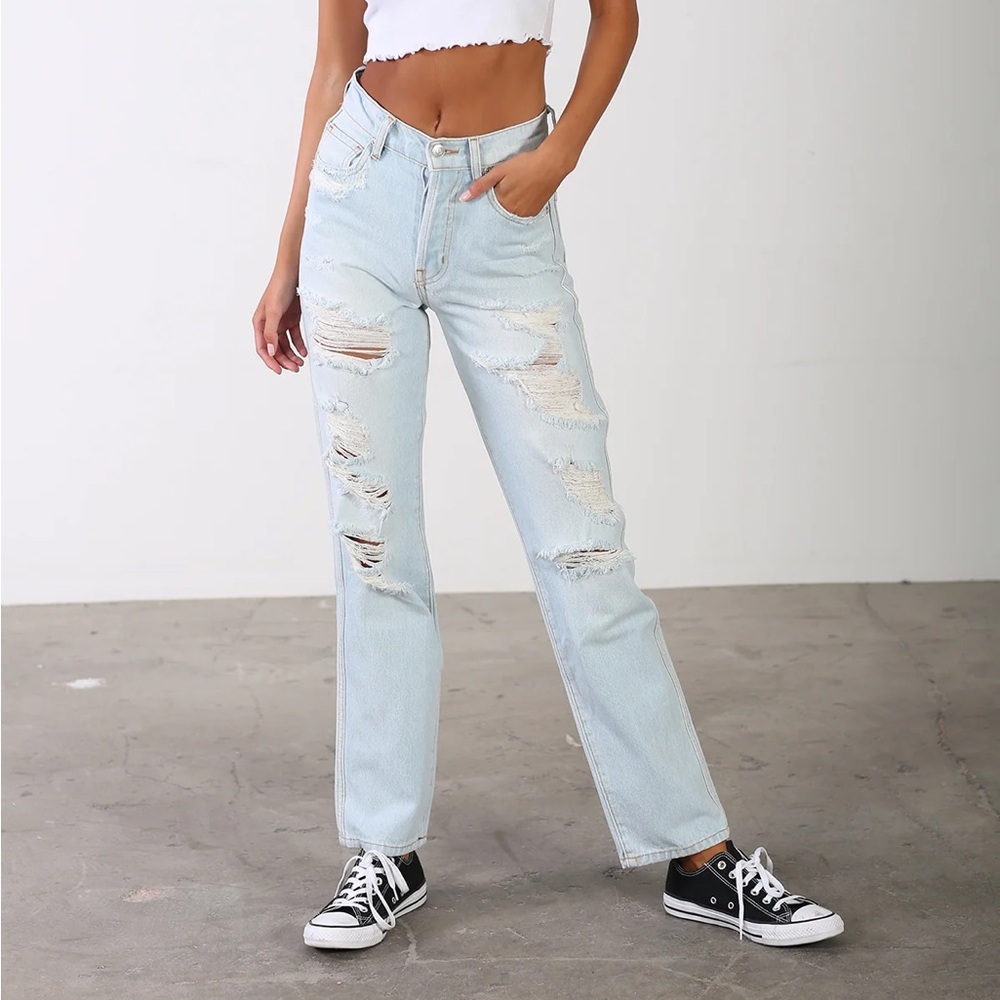 NWT Revice ex boyfriend it’s complicated straight distressed jeans size 28